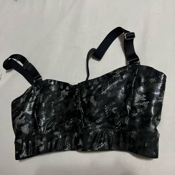 Heroine sports bra in Mesh Camo - Picture 5 of 5